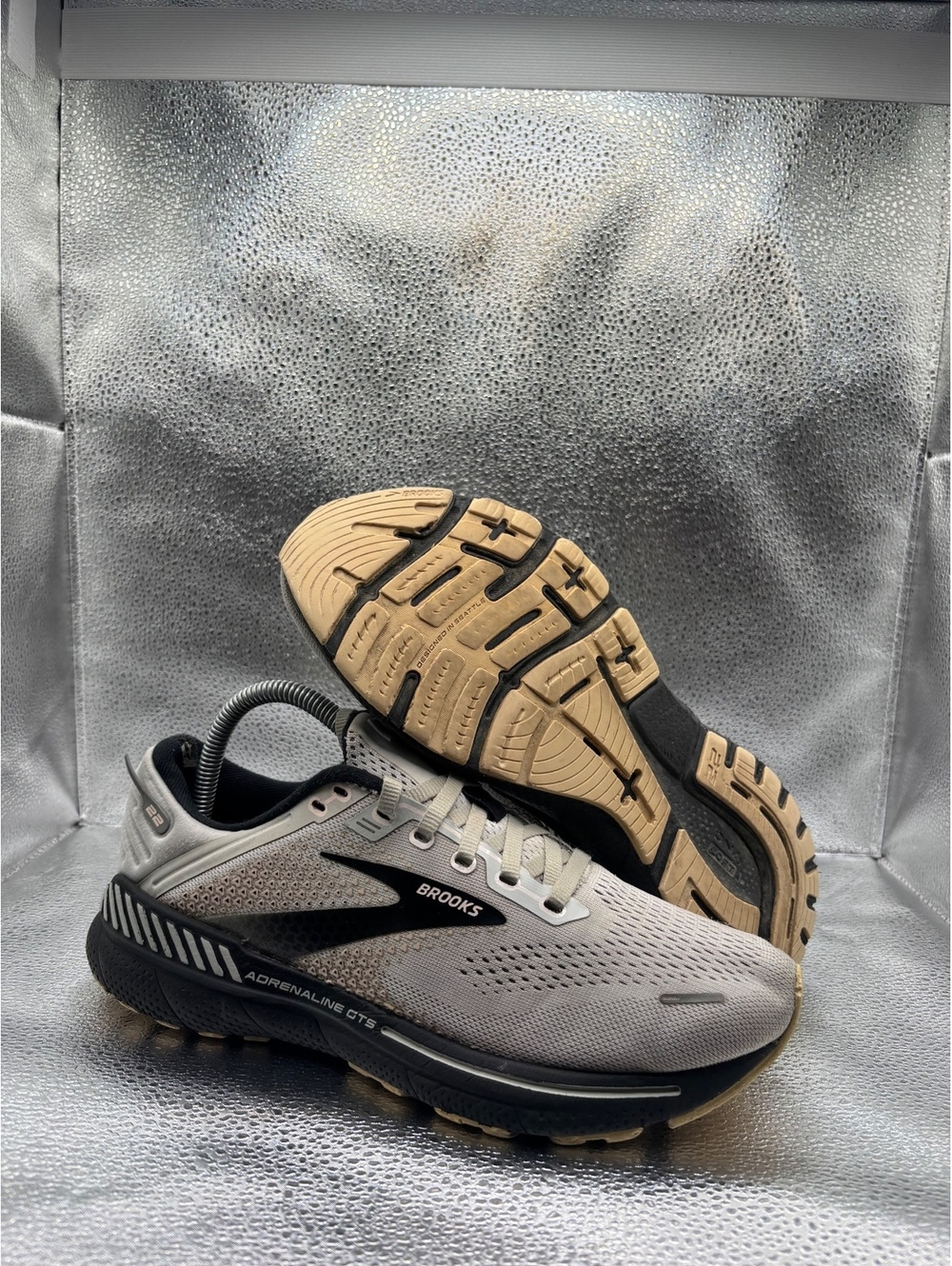 Brooks adrenaline GTS 22 alloy grey